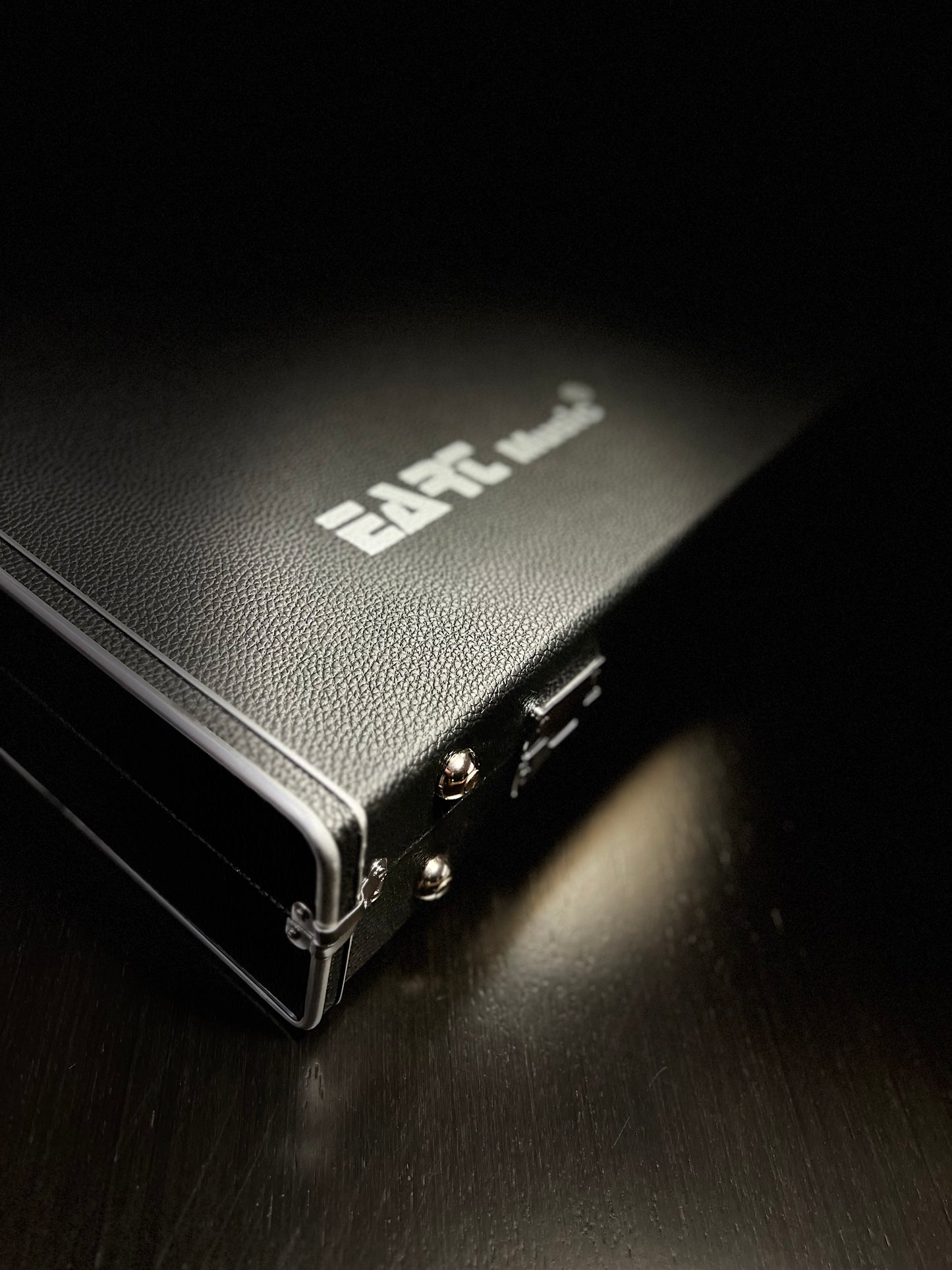 HARDCASE EHCS UNIVERSAL Series